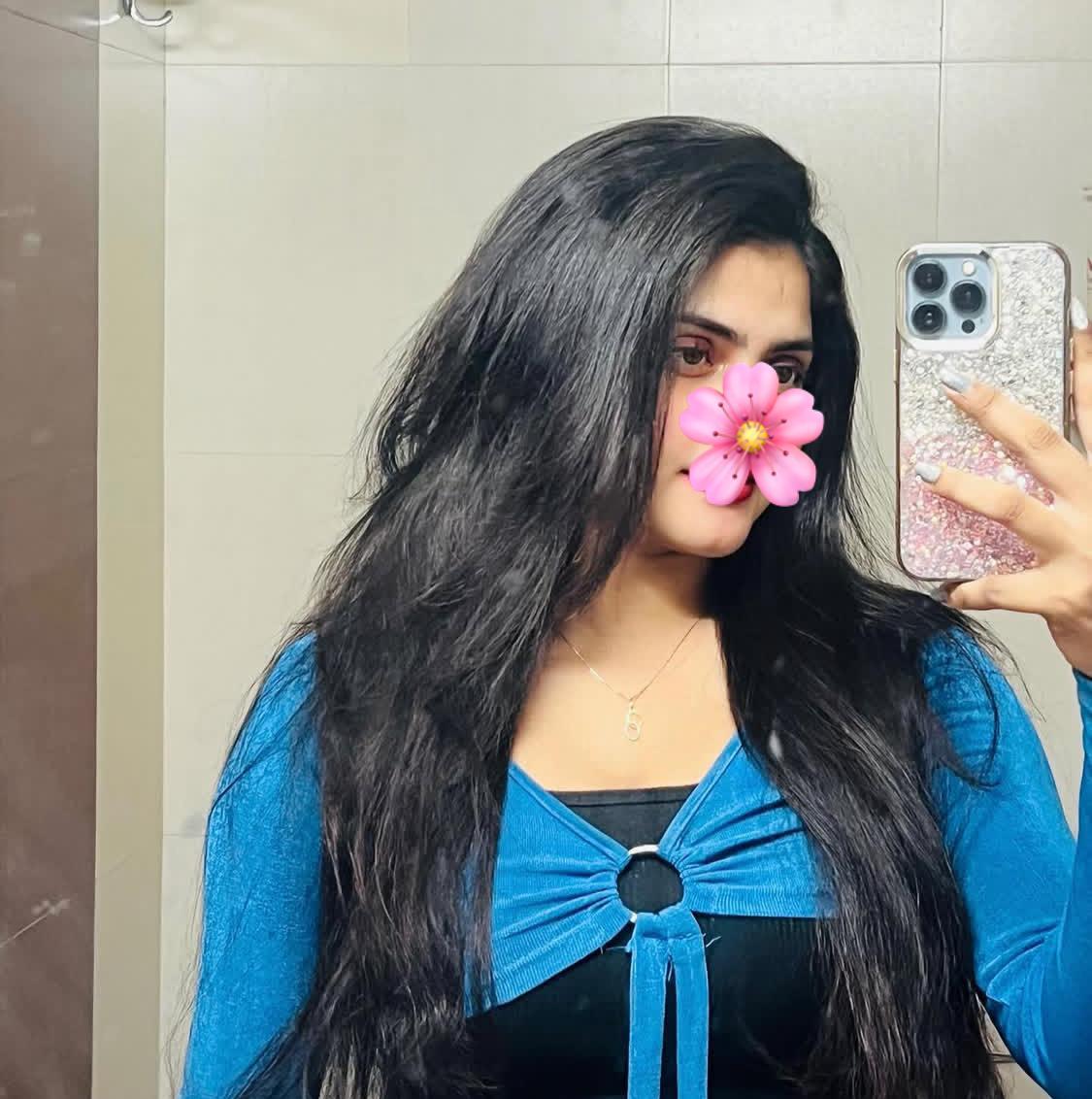 Tamil girl with face show 🫦✅