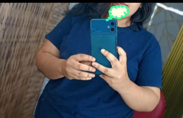 FULL SERVICE BEAUTIFUL GIRL