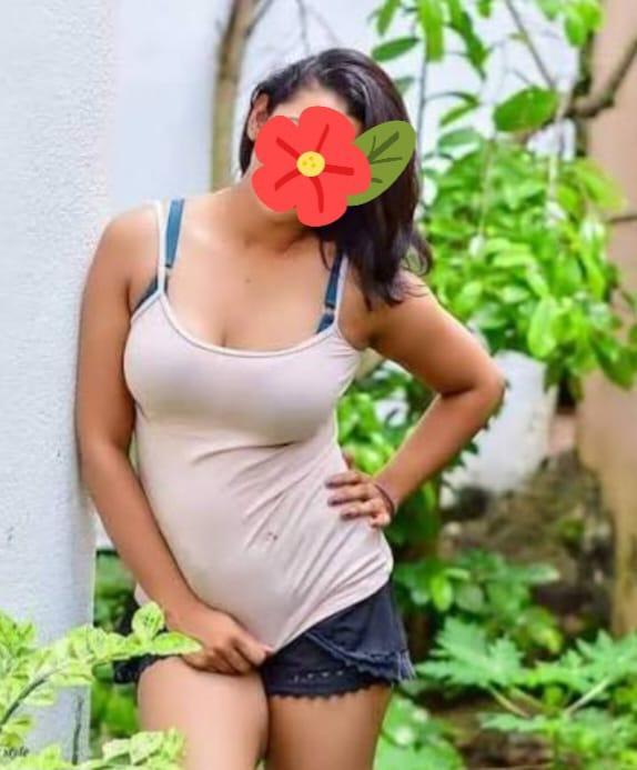 🌹 මීගමුවේ අඩුම මිල💞 🍌ONE OURS ONE SHOT ✨️ 4000.00✨️ 🌻ONE OURS TWO SHOT ✨️ 5000.00✨️ ✨️🌙FULL NIGHT OK✨️ 20 000 ( WITHOUT ROOM )