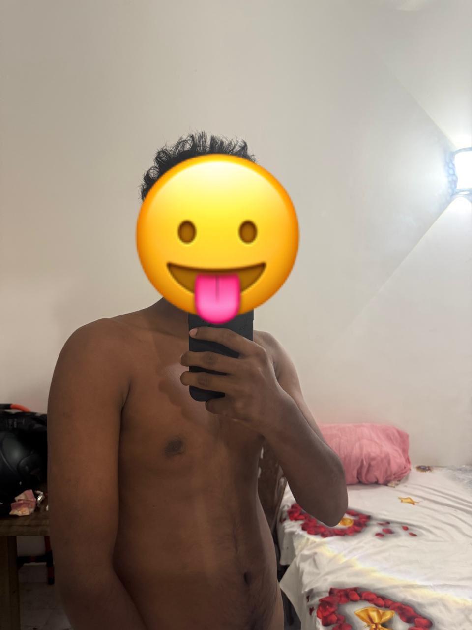 Girls, couple , aunty service. අවුරුදු 20 ක boy කෙනෙක් එක්ක එකතු වෙන්න ආස අය කතා කරන්න.