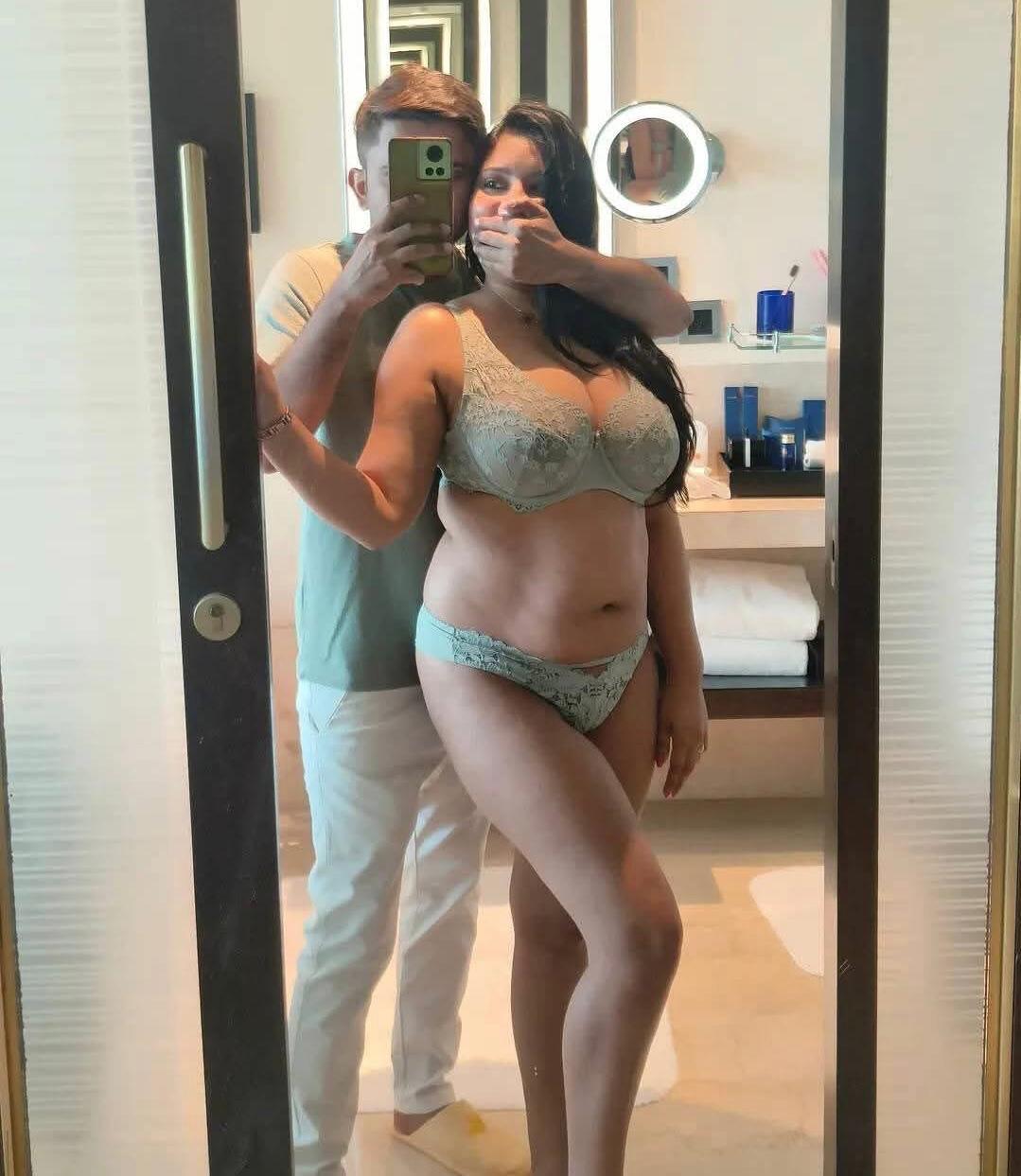 COUPLE LIVE CAM SHOW 🍃