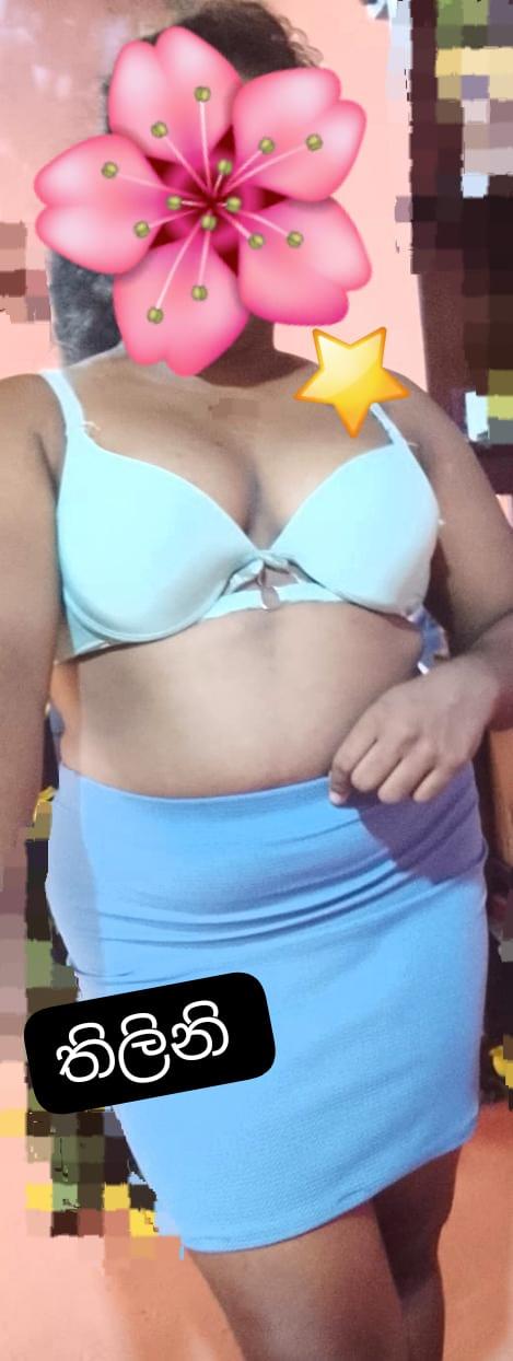 FULL SERVICE CHABBY GIRL 1 ශොට් RS5500 මගෙ ඇත්ත පොටො එකක් තියෙන්නෙ එක වෙනස් වෙන්නෙ නැ