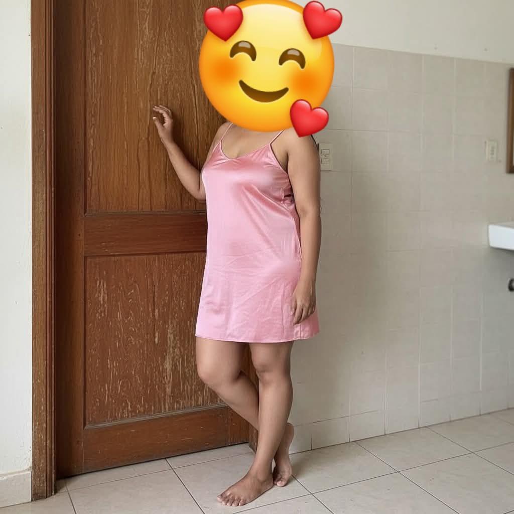 🌸🪻☘️ ගෙවන ගානට හොර බොරු නැති ලස්සන සුදු කෙල්ලෙක්ගෙන් ගමුද හොද ෆන් එකක් 📷📱