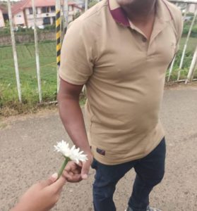 ♦️සුරක්ෂිත ඇසුරකට කාන්තාවකට ඇරයුම්♦️