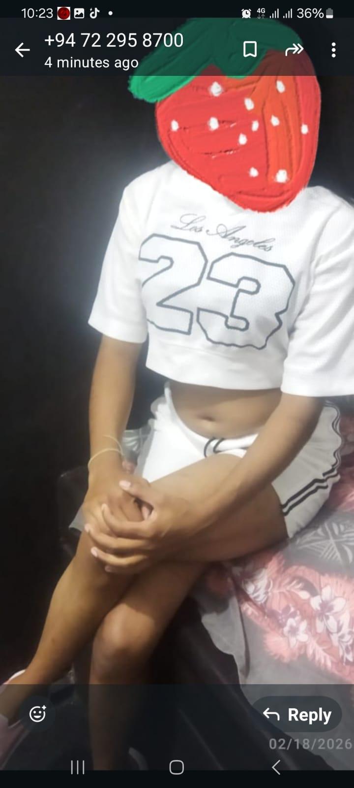 Unmarried Slim Girl, 21 years 5000/= Without Suck ,, Anal, ok(extra payment)