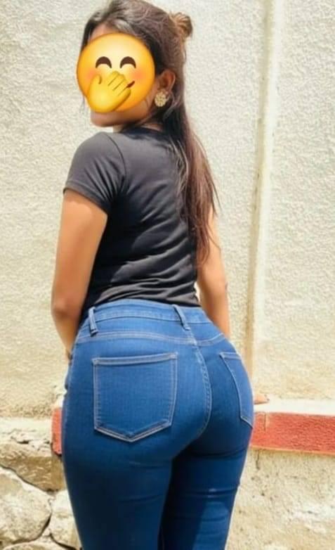 Beautiful Young Girl Full Service Available Genuine Best Service 1 Shot 5000/=