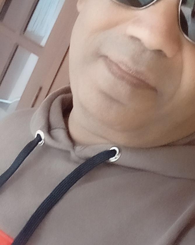 සමීප රහසිගත විශ්වාසනීය ඇසුරකට කාන්තාවකට හො යුවතියකට ඇරයුම්