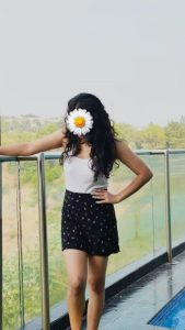 𝐑𝐄𝐘𝐋𝐋 𝐏𝐇𝐎𝐓𝐎𝐒 𝐀𝐍𝐃 𝐃𝐄𝐓𝐀𝐈𝐋𝐒 𝐘𝐎𝐔𝐍𝐆 𝐆𝐈𝐑𝐋💫