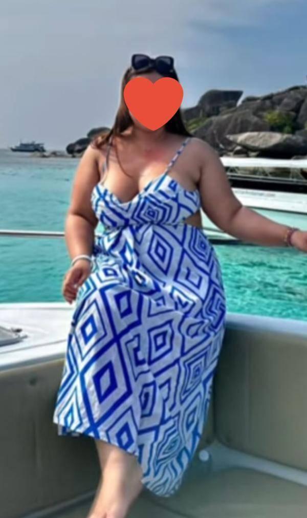 Kollupitiya Chubby Girl Full Service Rs.6000/= 😍