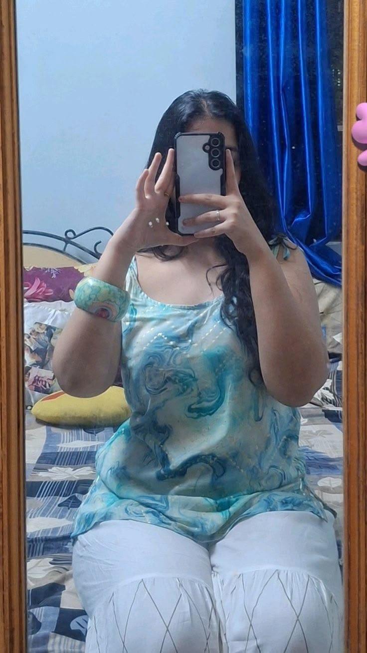 Hot real girl cam show 💋📸🥵 with full face 🎬🥵