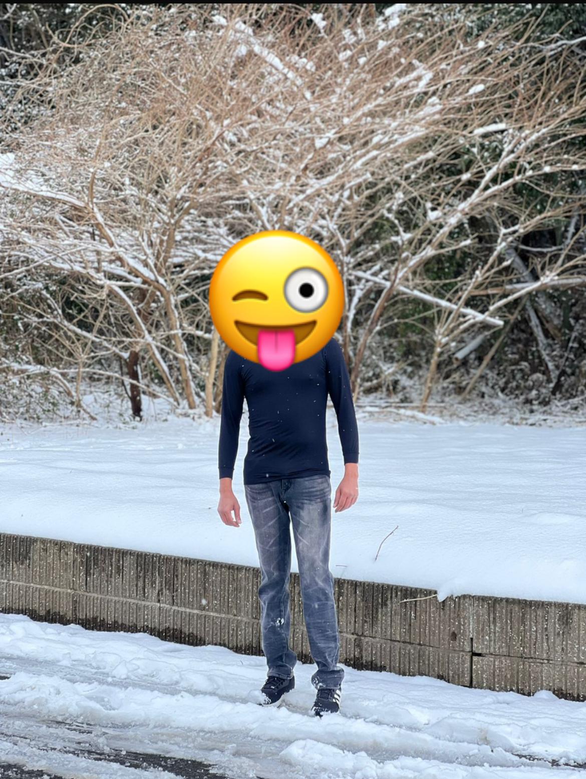 Only for ladies. කාන්තාවන් සදහා පමණයි.