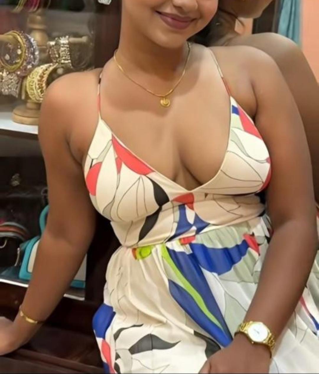 😍 With faca full opan live show😍