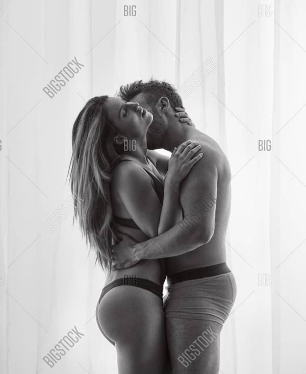 කාන්තාවන්ට පමණයි