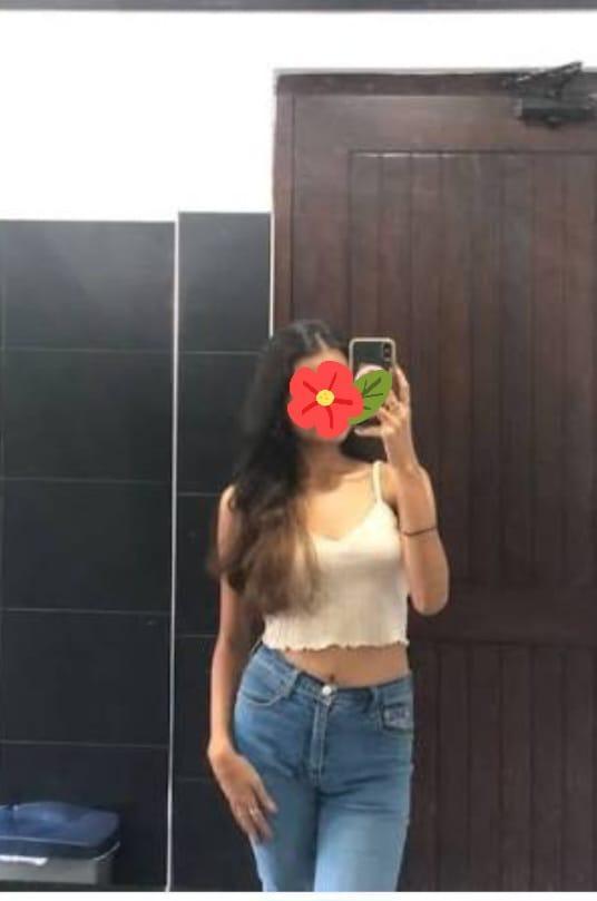 🌹ONE OURS ONE SHOT ✨️4000/=WITHOUT ROOM ❤ONE OURS TWO SHOT 🎗7000/=WITHOUT ROOM 🌙 FULL NIGHT 25 000.00 👩‍❤️‍👨☎ 075 743 14 71 ☎👩‍❤️‍👨