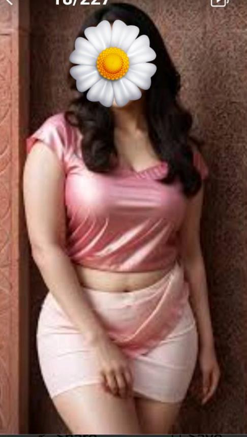 💞🎀🔥 KANDY PERADENIYA එන්න ඇත්තම PHOTO දාලාතියෙන්නේ FULL SERVICE 3500 MY REALLY PHOTO BEAUTIFUL GIRL 🪸🎀