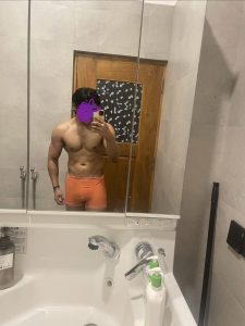 Genuine ladies only ( real pic )