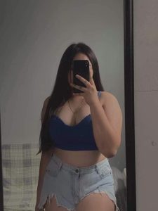 Full Service Young Girl in 👉Wellawatte🤗 8,000/-