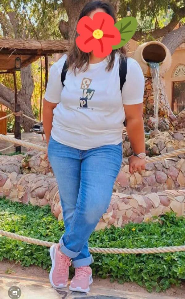 FULL SERVICE BEAUTIFUL GIRL