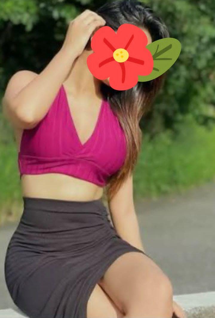 Lesbian fun whit full services