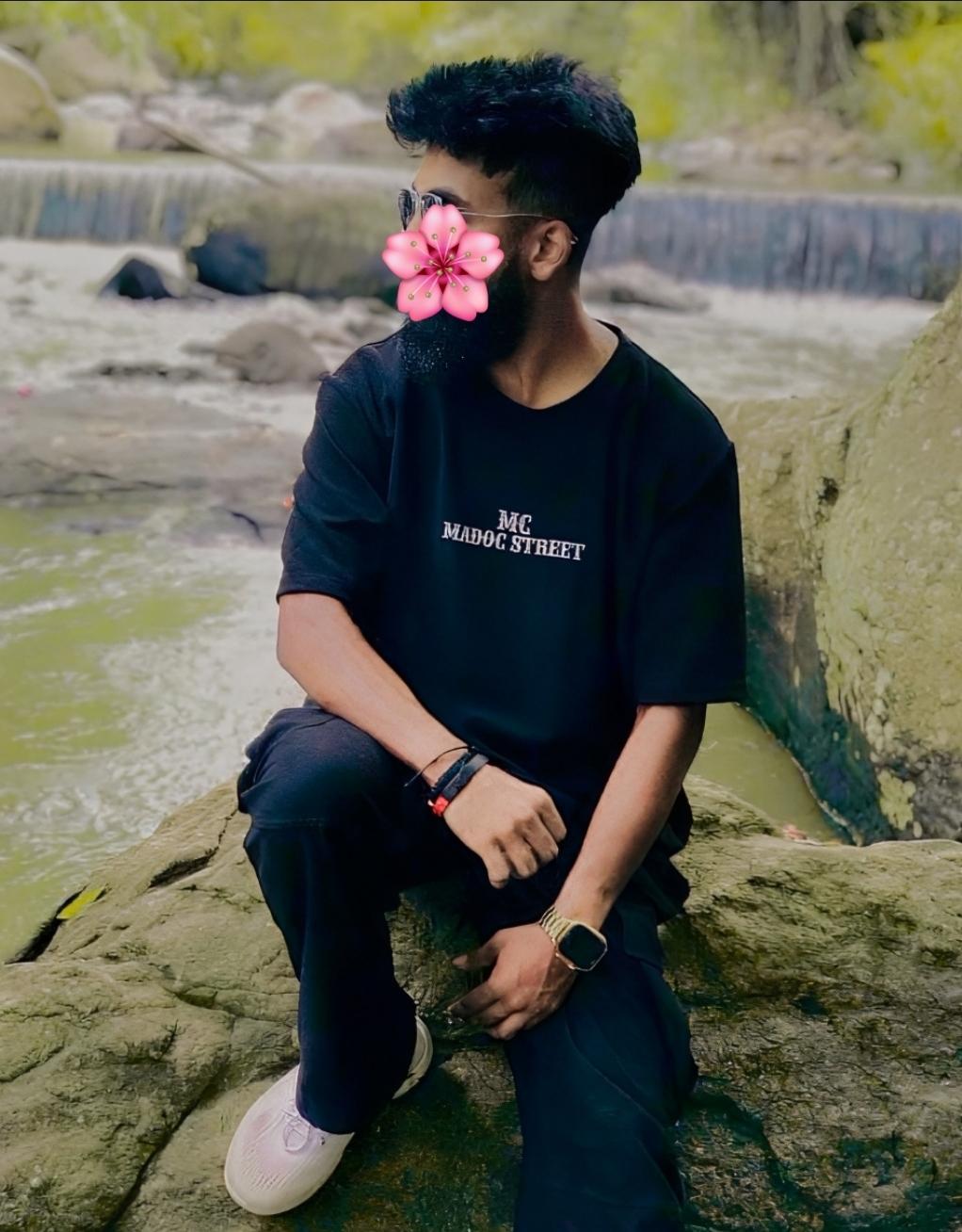 Girls and ladies, lesbian couples 😍💗 අතිශයින්ම කාන්තාවන්ට පමණි