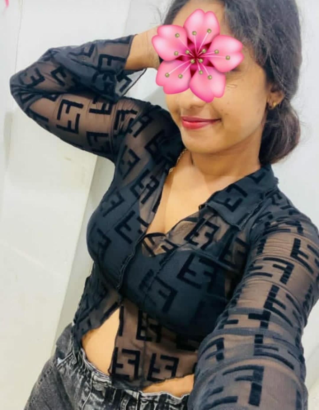 ♥️ With Face live cam show ♥️