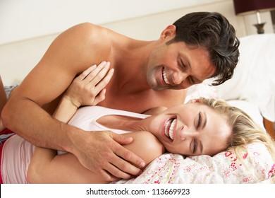 நான் ஒரு தமிழ்பையன் நம்பிக்கையான சேவைக்கு என்னுடன் முதலில் அரட்டை அடியுங்க