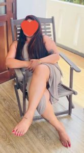 Kollupitiya Full Service Girl Rs.6000/= 😍