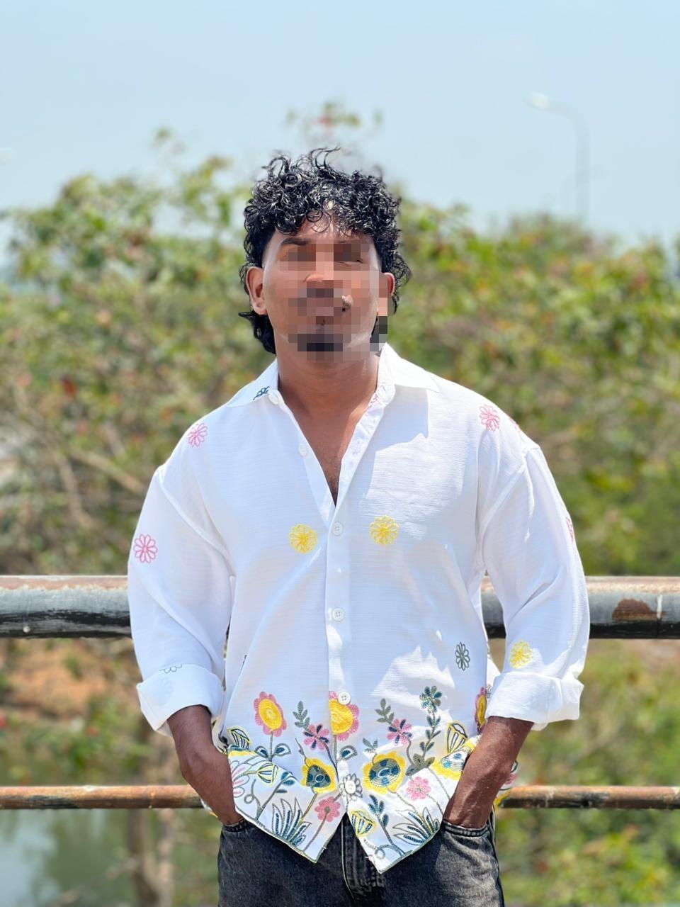 ONLY FOR LEDIS AND GIRLS COUPLES AUNTY’S