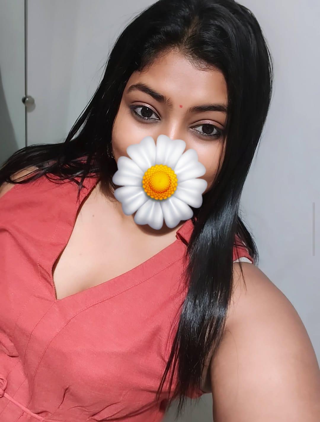 Genuine Tamil and sinhala cam show