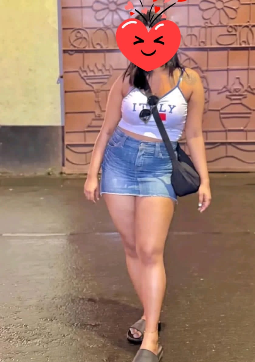 Kandy Hot Young Girl