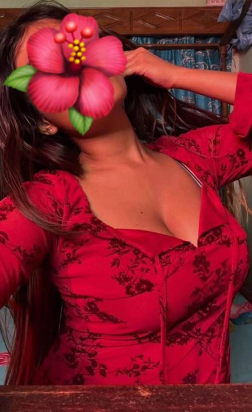 FULL SERVICE WITH HOT MUSLIM GIRL