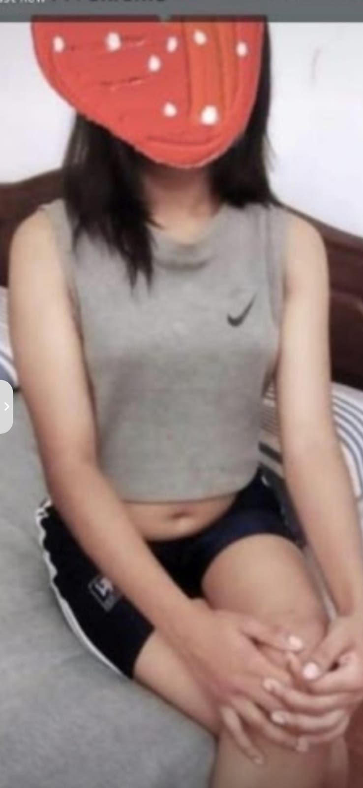 Full service beautiful gril