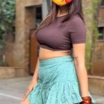 DECENT AND HOT GIRL AT bambalapitiya බම්බලපිටිය