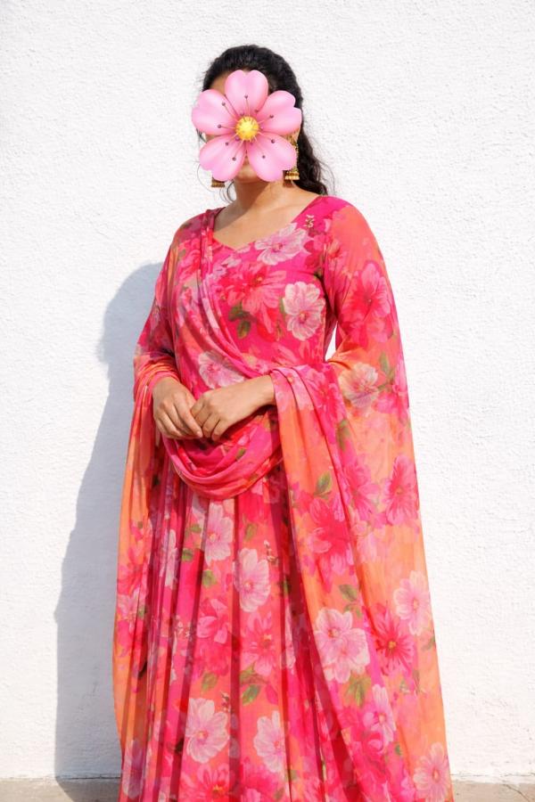 ❤️ Real Photo. Am real Muslim girl❤️ கல்கிஸ்ஸ தேஹிவல 🌹வயது 23 சின்ன பிள்ளை மெல்லிய பிள்ளை🌹Hi Sir Am Sabeena 🌹 (age 23) 🌹Full service 6000/= genuine service (Tamil, English, Sinhala ok) 0743230556 *🌹Mount lavinia, Dehiwala