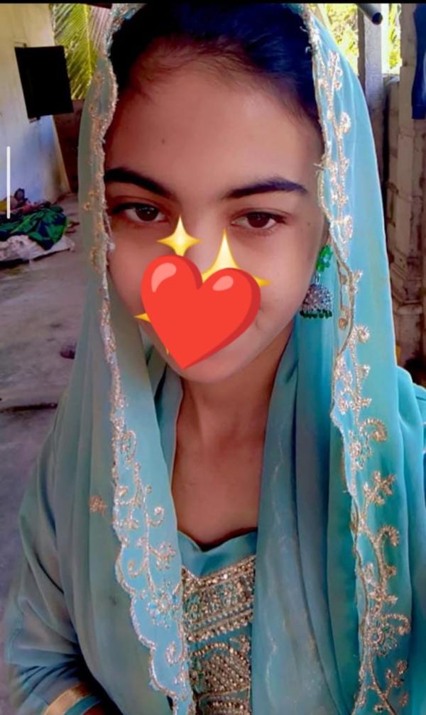 Hi I’m Muslim girl 23 age