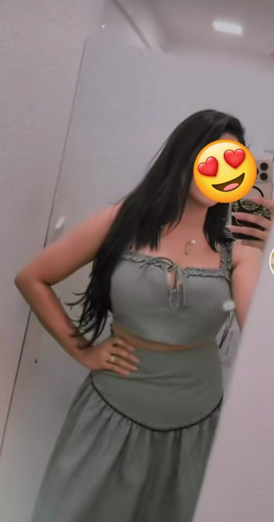 GENUINE LIVE CAM SHOW 🥰