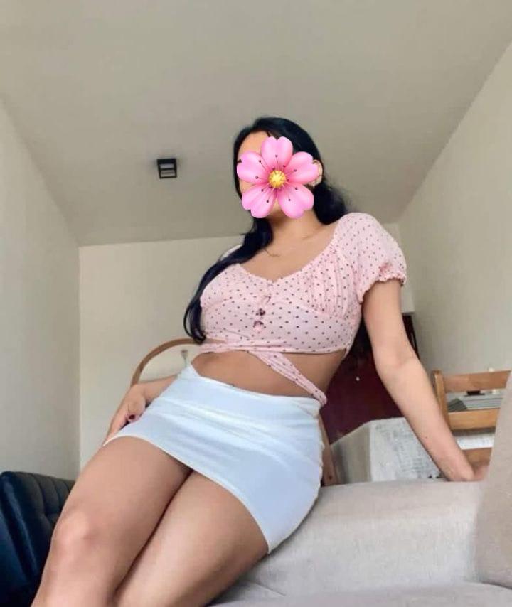 🎀Mount lavinia Dehiwala New girl 🎀 Hi im Neha 🎀 (age 23) 🎀Full service 6000/= genuine service (Tamil/English ,sinhala ok) *🌹Mount lavinia, Dehiwala. 🌹Real photo 0742003531