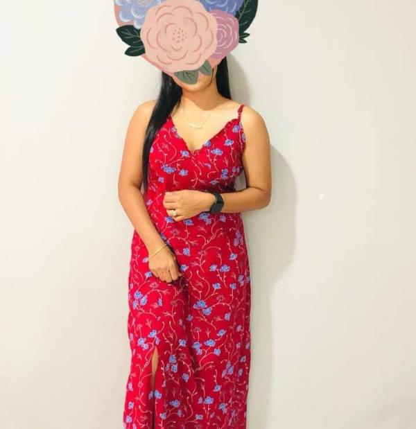 HOT tamil GIRL AT bambalapitiya බම්බලපිටිය