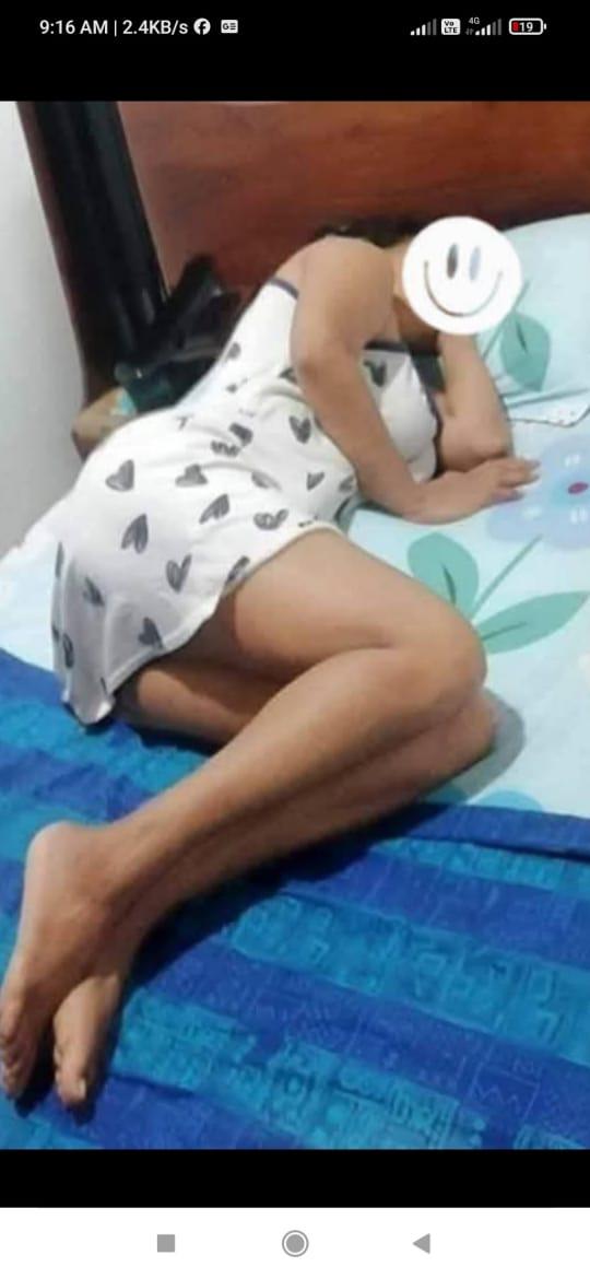 Full service beautiful gril