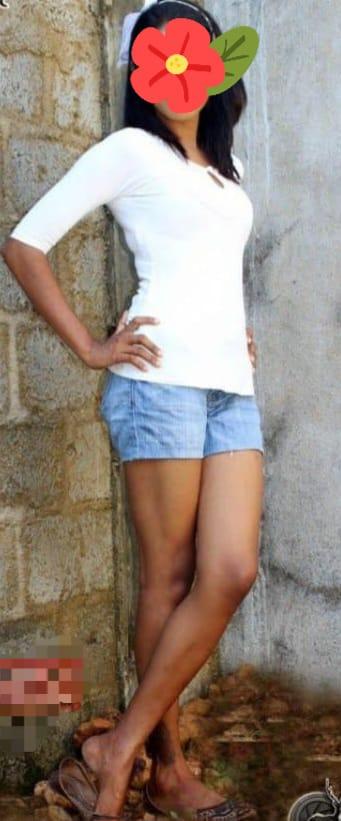 . 🍺DRINKING OK 🍺 🚬 SMOKING OK 🚬 ONE OURS TOW SHOT 5000.00 🌙✨️ FULL NIGHT OK✨️ 🌹TOW OURS TOW SHOT 8000.00😙 පන්දාහට එක පැයකට SHOT දෙකක්