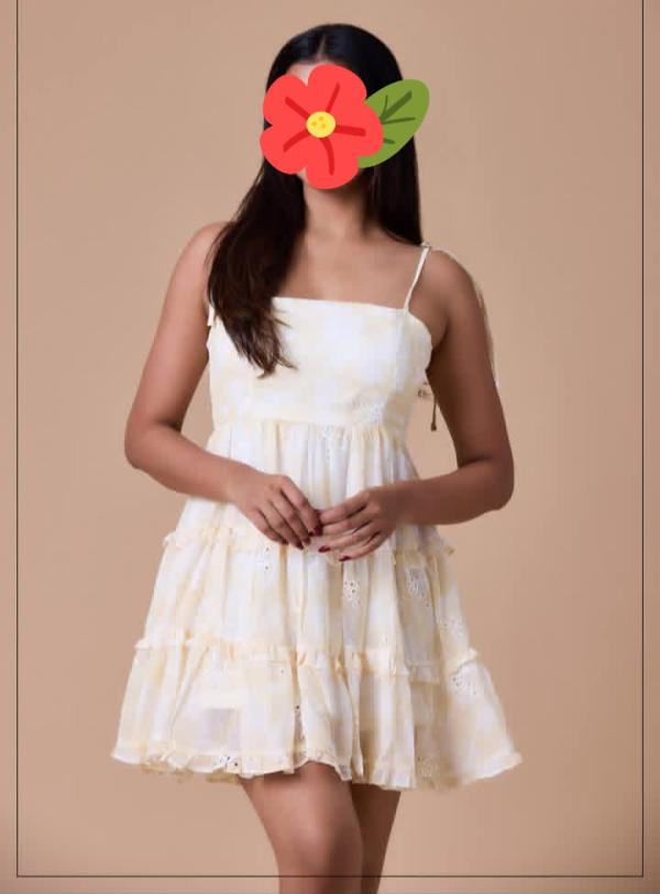 🌹ONE OURS ONE SHOT ❤✨️ 5000.00✨️ONE OURS TWO SHOT 6000.00🌹FULL NIGHT 25 000.00🌹මම තරු ඔබ වෙනුවෙන්මයි.👍🍌☝