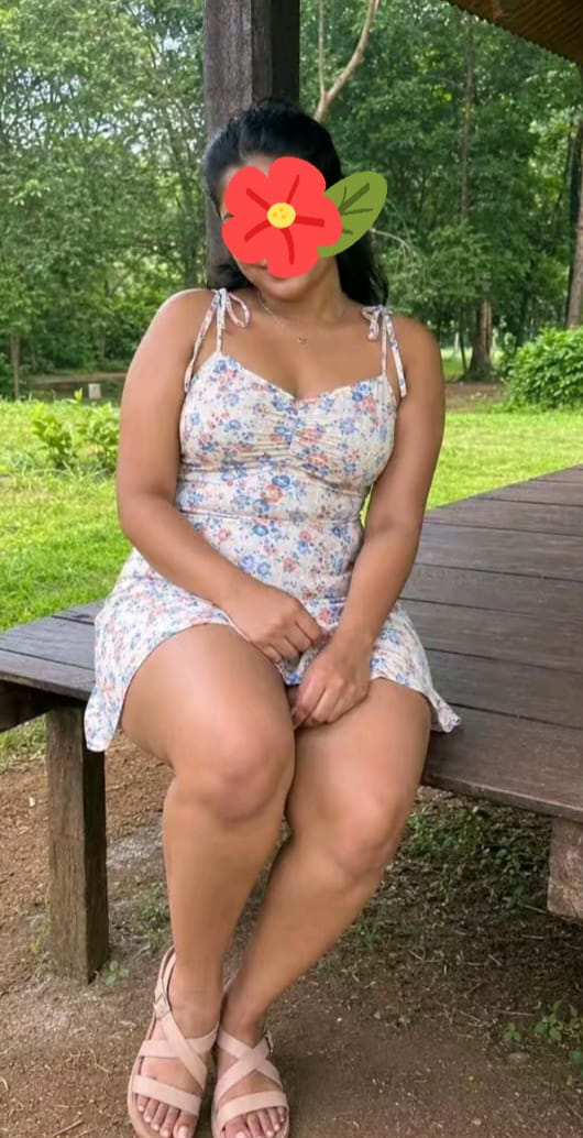 . 🍺DRINKING OK 🍺 🚬 SMOKING OK 🚬 😘 බෝනස් පිට බෝනස් 🥰 ONE OURS TOW SHOT 5000.00 🌙✨️ FULL NIGHT OK✨️ 🌹TOW OURS TOW SHOT 8000.00😙 🏖️️ROOM එක නොමිලේ 🏝️