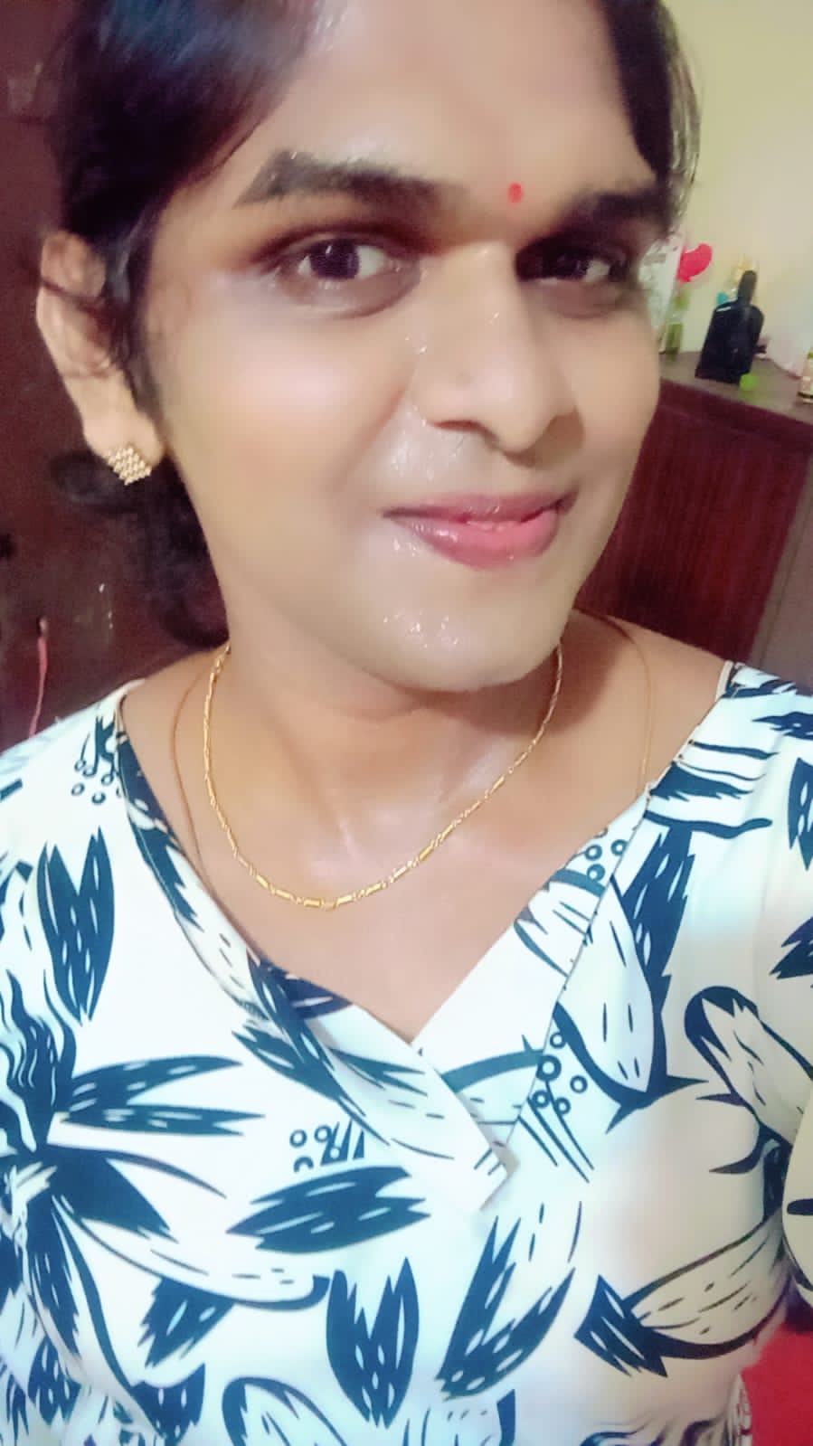 SHEMALE VIDEO CALL SERVICE