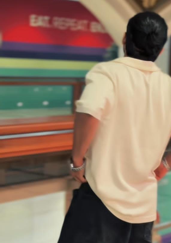 කාන්තාවන් පමනයි, පිරිමි කතා කරන්න එපා