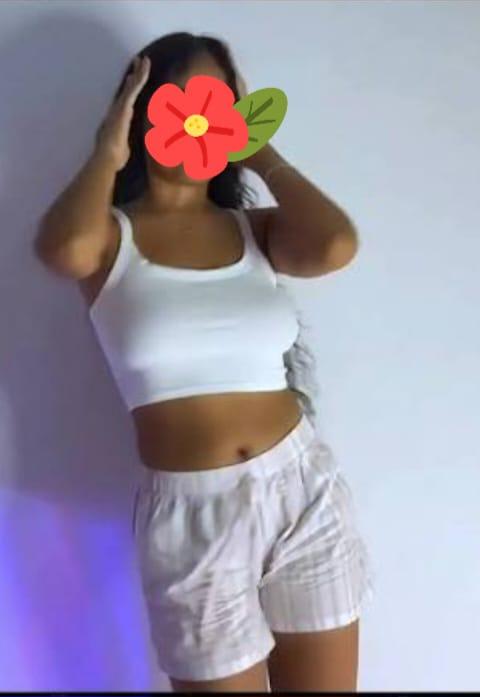 🌹ONE OURS ONE SHOT 5 500.00 WITH ROOM ❤ 🌻ONE OURS TWO SHOT 6 500.00 WITH ROOM 😘 🌙FULL NIGHT OK💞✨️ 25 000.00 UNLIMITED SHOTS🫂 😘මීගමුවේ කලු අස්සයා 🥰