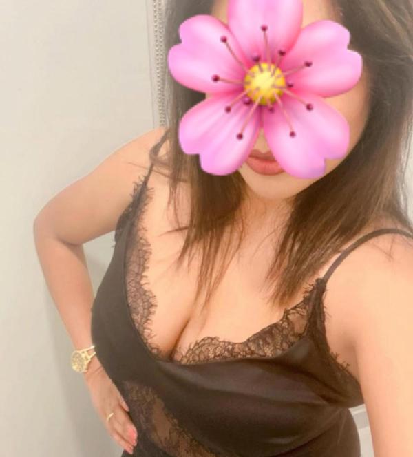 ♥️ Best Cam Girl ♥️ with face shows available