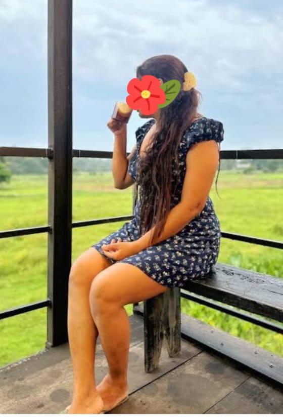🌹ONE OURS ONE SHOT ❤✨️ 5000.00✨️ONE OURS TWO SHOT 6000.00🌹FULL NIGHT 25 000.00🌹මම තරු ඔබ වෙනුවෙන්මයි.👍🍌☝