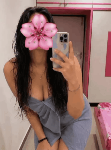kandy වල GirGirlfriend ගෙන් වගේ හොඳ සැපක් ගන්න කෙනෙක් ද බැලුවේ