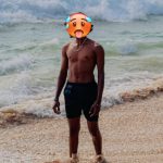 Ladies Only ( පිරිමි කතා කිරීමෙන් වලකින්න )