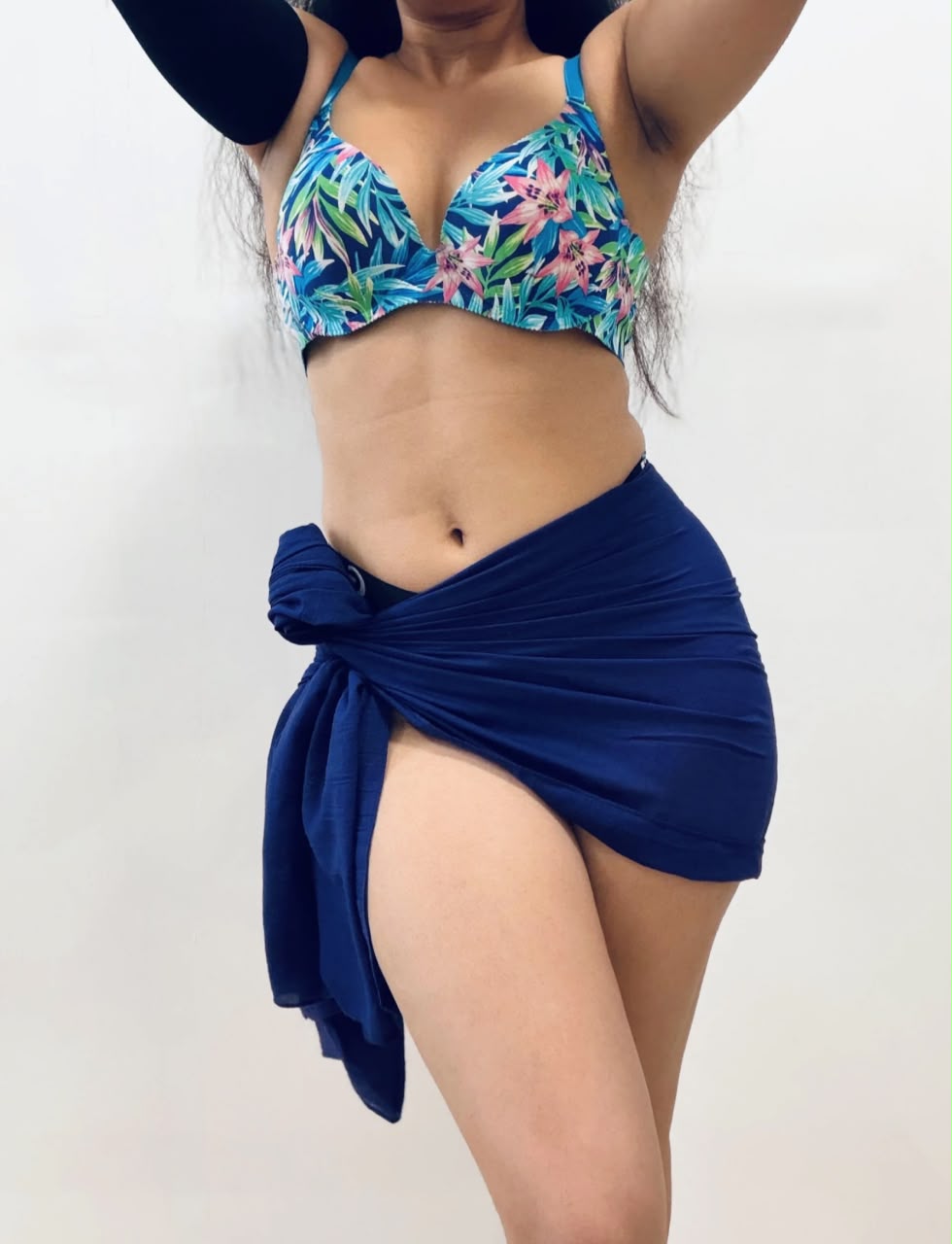 ♥️🥰 Live Cam ✅22 Age girl 👧 Genuine Service 👍🙈